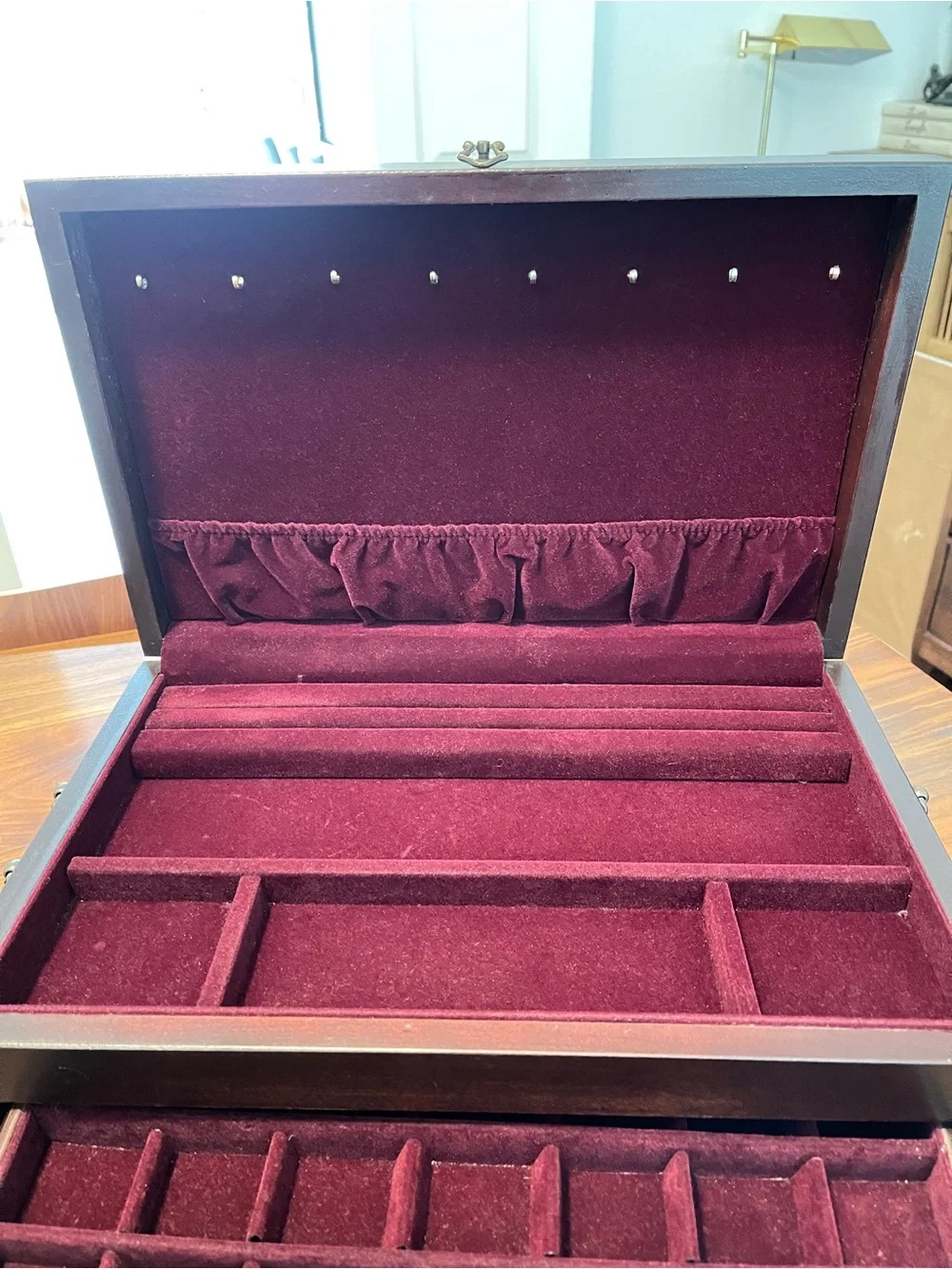 Vintage Reed & Barton Eureka Wooden Jewelry Box Burgundy Lining 15x10x7in.